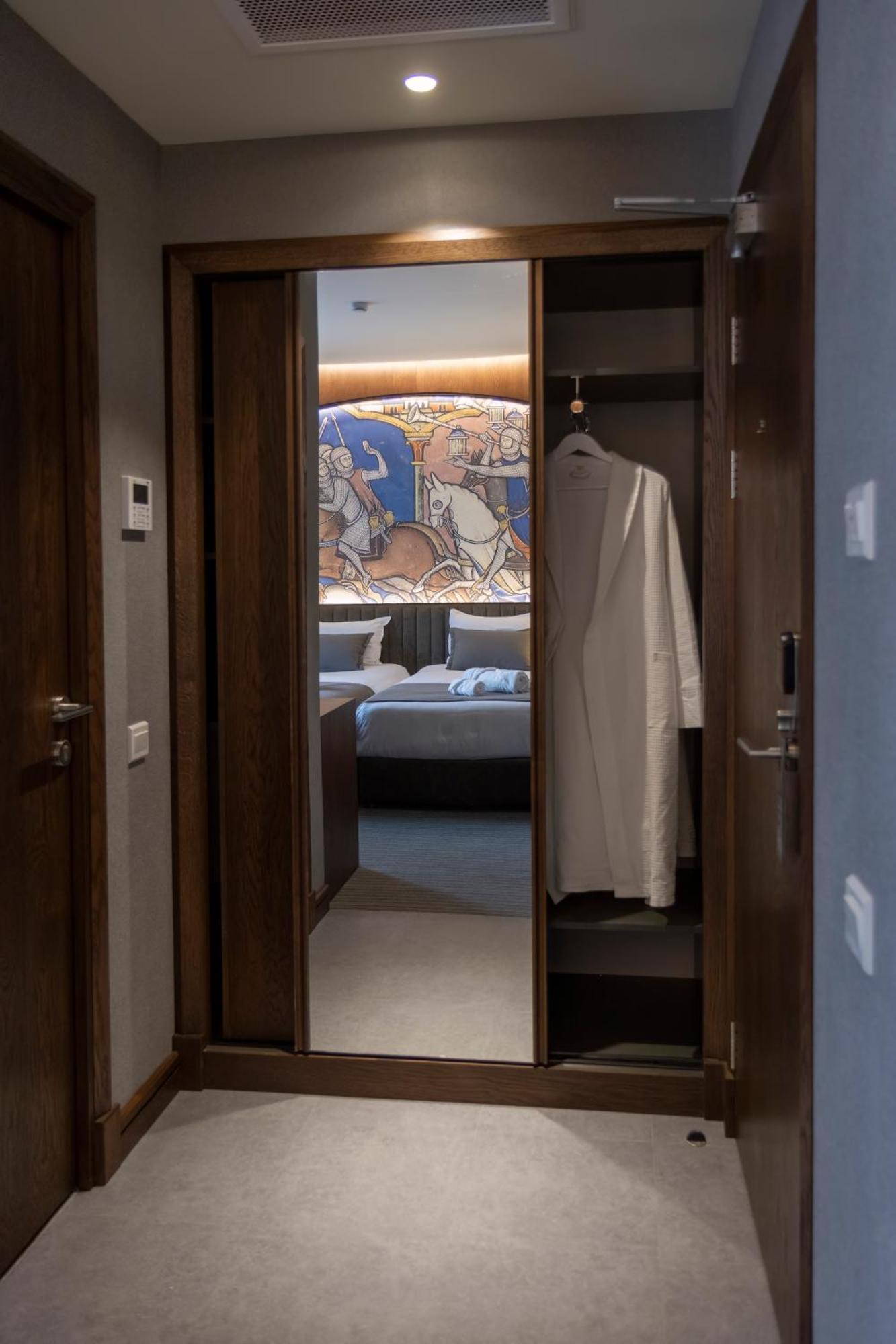 Orienta Hotel Gyumri ภายนอก รูปภาพ