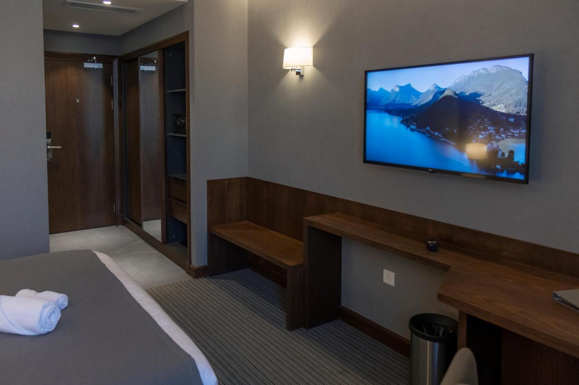 Orienta Hotel Gyumri ภายนอก รูปภาพ